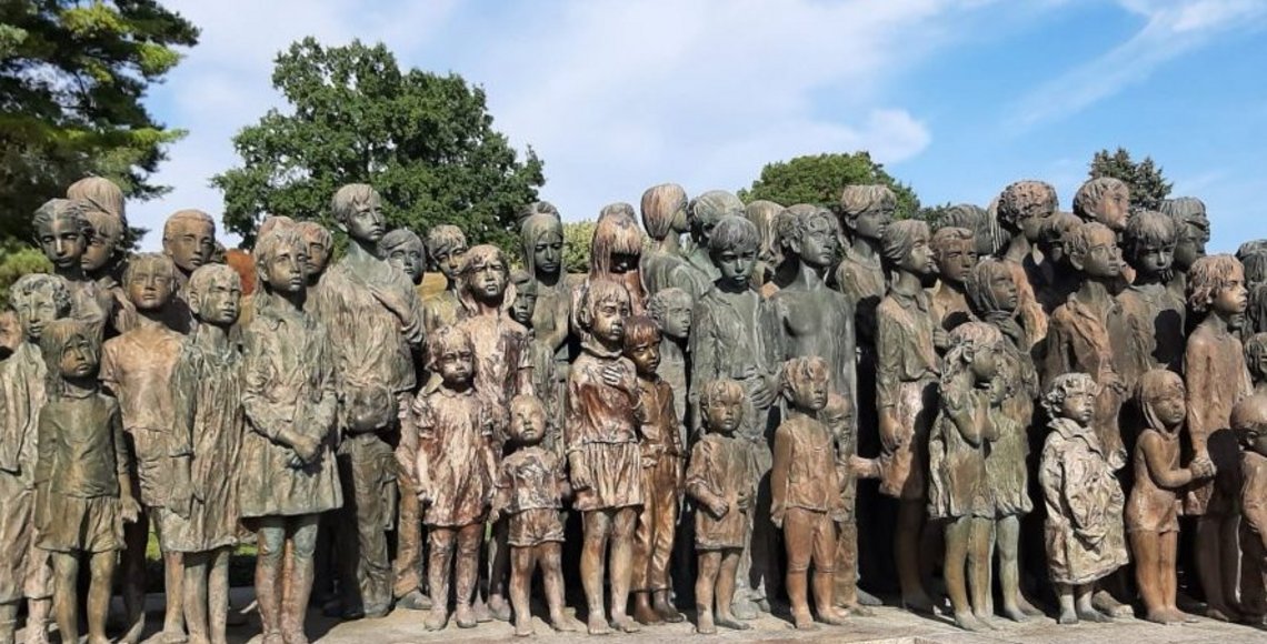 Die Kinder von Lidice (Figurengruppe aus Bronze, Mahnmal)