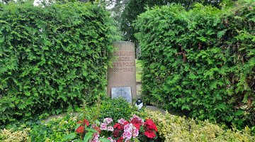 Grabstätte der sowjetischen Zwangsarbeiterinnen und Zwangsarbeiter